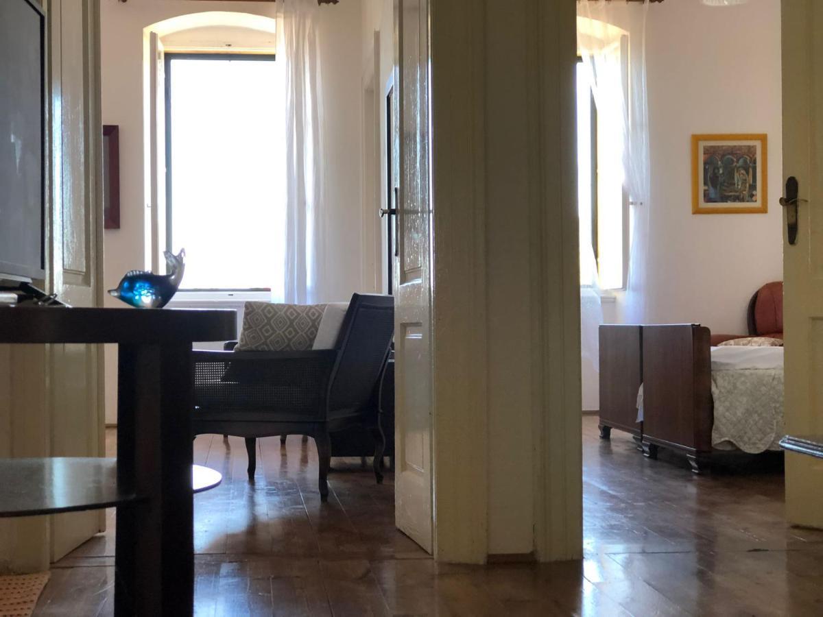 Marasovic Apartment Vis